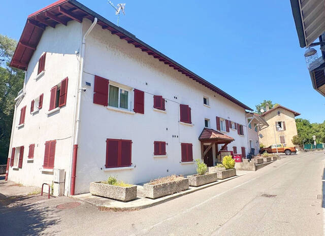 Vente Immeuble 550 m² Gaillard 74240