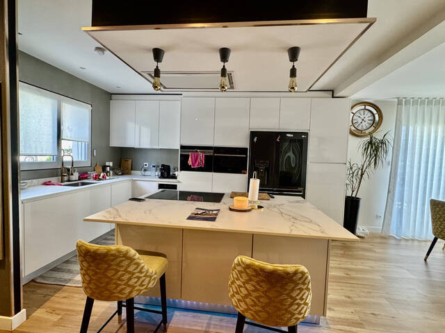 Vente Maison 4 pièces 108 m² Vallières 74150