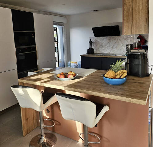 Sale Apartment rez of garden 4 rooms 103 m² Arthaz-Pont-Notre-Dame 74380
