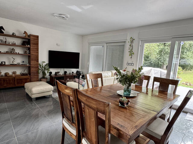 Vente Maison 4 pièces 132 m² Peillonnex 74250
