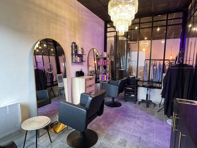 Sale Buisness murs commerciaux 120 m² Douvaine 74140 Lotissement