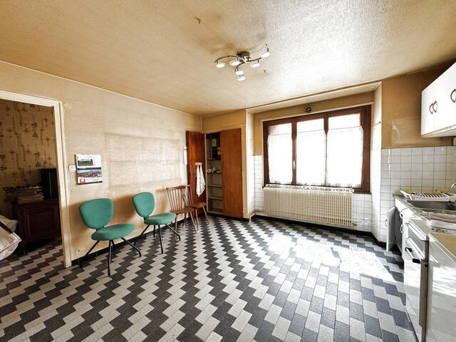 Sale Village house 5 rooms 147 m² Boëge 74420