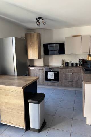 Sale Apartment duplex 4 rooms 75 m² Marignier 74970 Axe passage