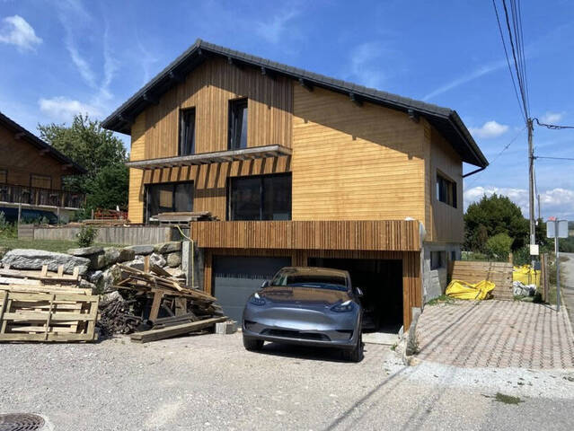 Sale House 5 rooms 145 m² Savigny 74520