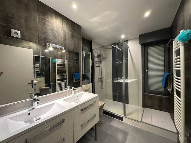 Vente Appartement 4 pièces 85 m² Annecy 74000