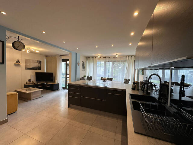Vente Appartement 4 pièces 85 m² Annecy 74000