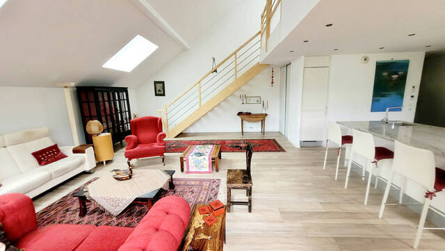 Vente Appartement duplex 4 pièces 107 m² Mûres 74540
