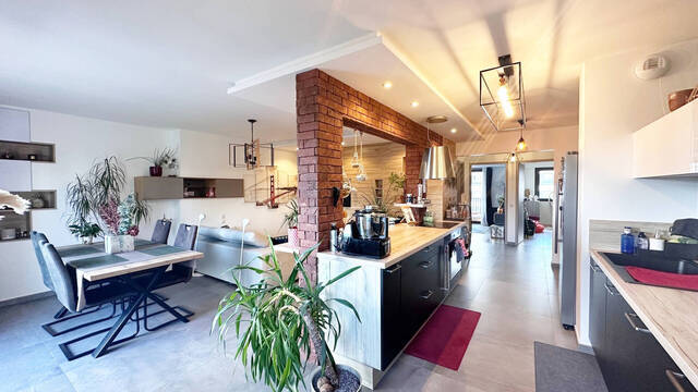 Vente Appartement 3 pièces 76 m² La Roche-sur-Foron 74800 Axe Passage