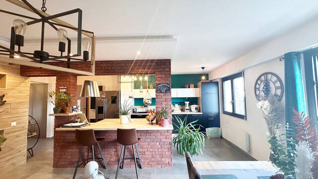 Vente Appartement 3 pièces 76 m² La Roche-sur-Foron 74800 Axe Passage
