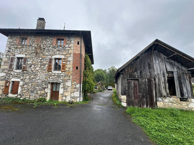 Vente Maison 8 pièces 189 m² Annecy 74000