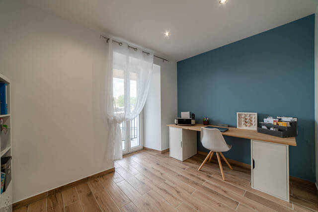 Rent Apartment 4 rooms 90 m² Charvonnex 74370