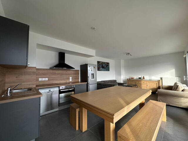 Vente Appartement 3 pièces 90 m² Vétraz-Monthoux 74100