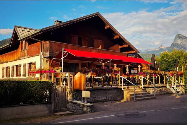 Vente Immeuble 420 m² Morillon 74440