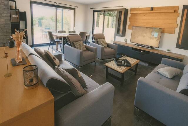 Sale House 4 rooms 109 m² Bezouce 30320