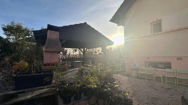 Vente Appartement 4 pièces 102 m² Vétraz-Monthoux 74100