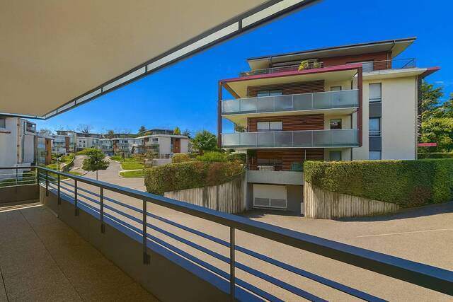 Sale Apartment 3 rooms 66 m² Thonon-les-Bains 74200 Haut De Thonon