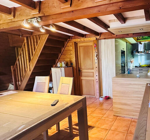 Sale House 4 rooms 80 m² Ville-en-Sallaz 74250 Proche casino