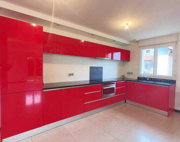 Sale House 4 rooms 133 m² Douvaine 74140 Lotissement