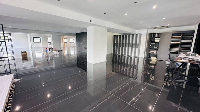 Vente Local commercial 347 m² Amancy 74800