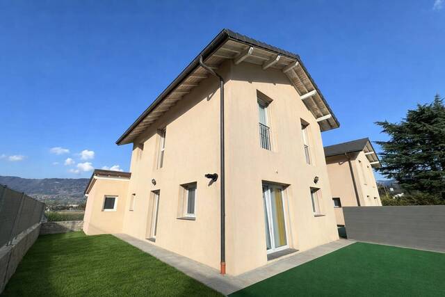 Vente Maison 5 pièces 110 m² Marnaz 74460