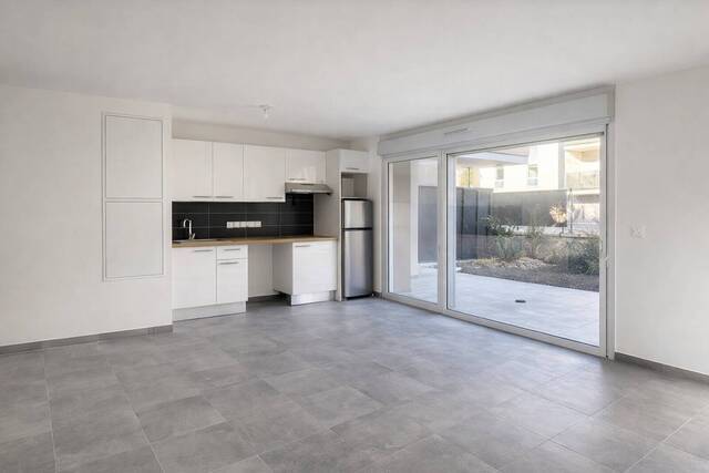 Location Appartement 3 pièces 63 m² Scionzier 74950 Proche du centre ville