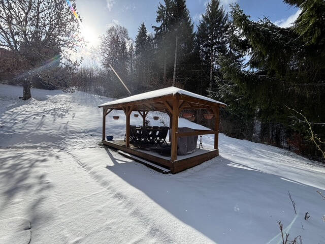 Vente Maison 7 pièces 270 m² Bogève 74250 Station de ski familiale