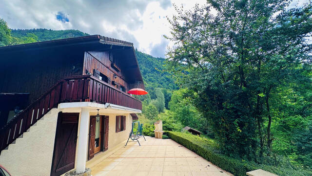 Vente Maison 4 pièces 80 m² Ville-en-Sallaz 74250 Proche casino