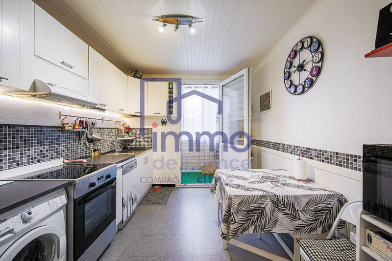 Appartement 3 pièces 60 m² · à Le Pont-de-Claix · 60 m² · 110 000 €