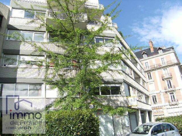 Rent Apartment studio 1 room 26.34 m² Grenoble 38000