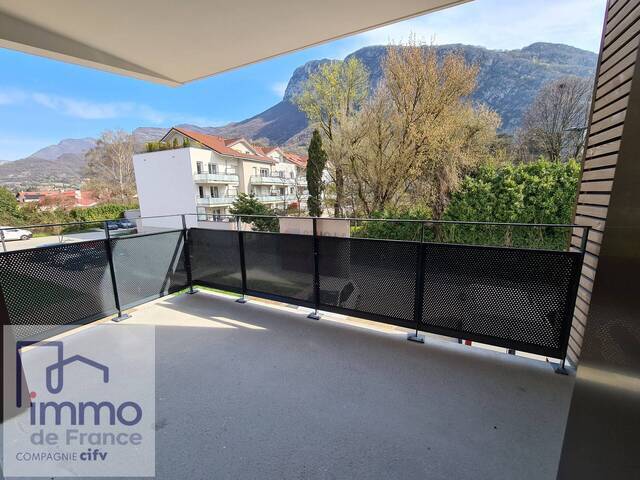 Location Appartement t3 66.62 m² Saint-Égrève 38120