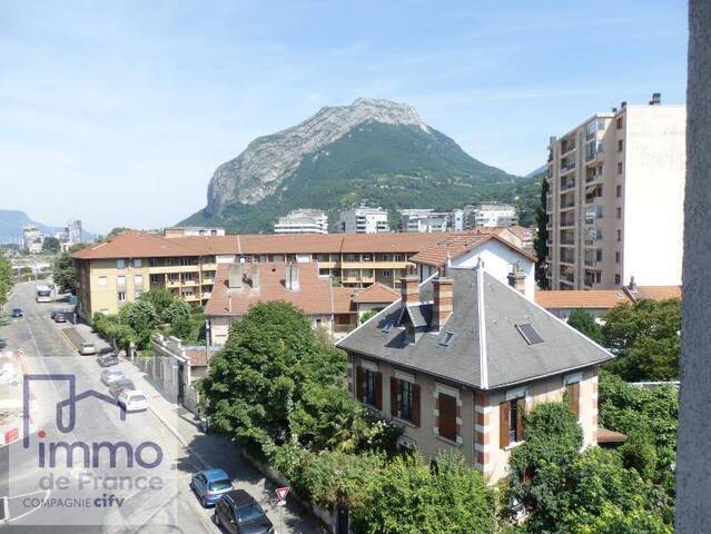Location Appartement studio 1 pièce 18.72 m² Grenoble 38000 GARE