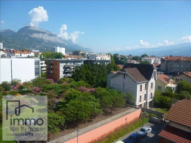 Location Appartement studio 1 pièce 16.26 m² Grenoble 38000 BAJATIERE