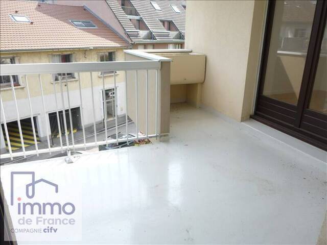 Location Appartement 2 pièces 35 m² Grenoble 38000 GARE/BASTILLE