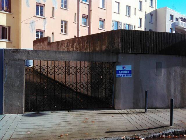 Rent Parking Grenoble 38000