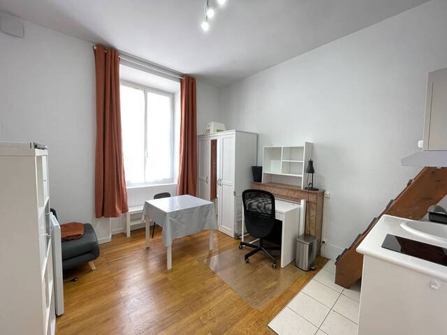 Location Appartement studio 1 pièce 16.6 m² Grenoble 38000 AIGLE