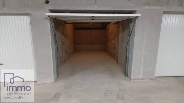 Location Stationnement garage 10 m² La Tronche 38700