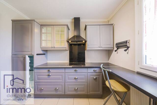 Rent Apartment t3 60.9 m² Grenoble 38000