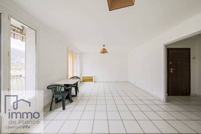 Vendu Appartement 4p+c 70.31 m² Le Pont-de-Claix 38800