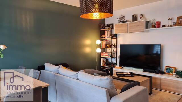 Vente appartement 2 pièces 44.55 m² à Bourgoin-Jallieu (38300) - Centre Ville