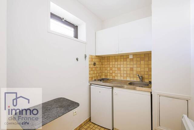 Vendu Appartement studio 1 pièce 28.57 m² Grenoble 38000