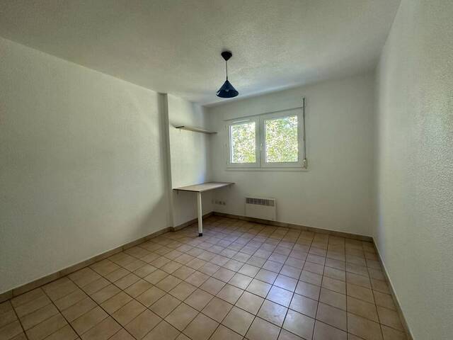 Location Appartement studio 1 pièce 16 m² Grenoble 38000