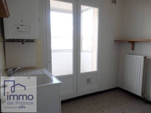 Location Appartement t4 60 m² Saint-Martin-d'Hères 38400