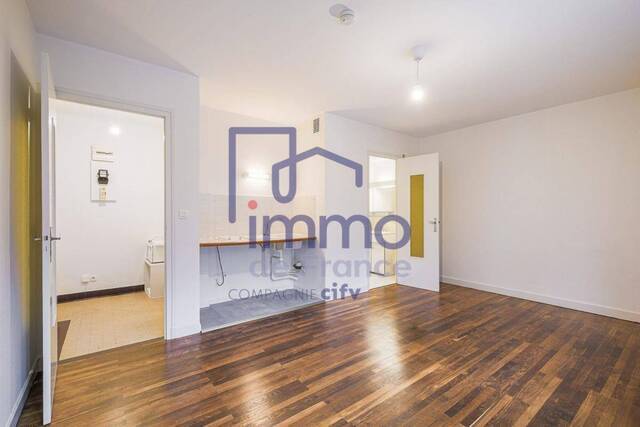 Vente Appartement studio 1 pièce 28 m² Grenoble 38000 Championnet-Caserne de Bonne