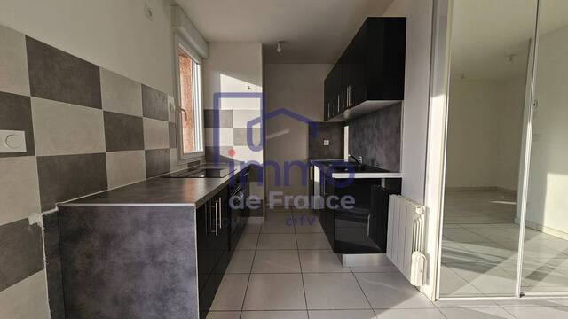 Vente Appartement 4 pièces 75.06 m² Bourgoin-Jallieu 38300