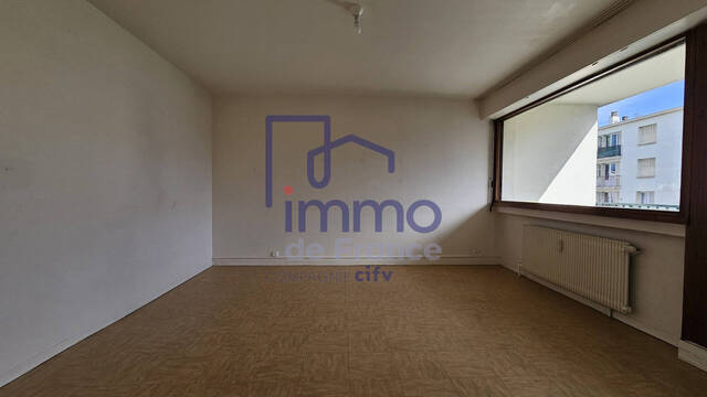 Vente Appartement 5 pièces 107.07 m² Bourgoin-Jallieu 38300