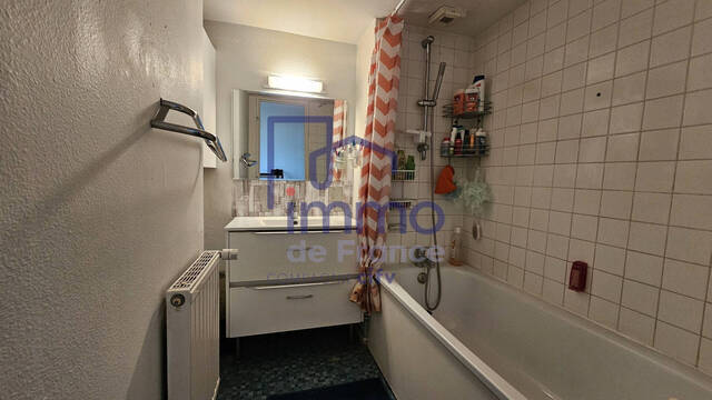 Vente Maison 4 pièces 75.28 m² Saint-Quentin-Fallavier 38070