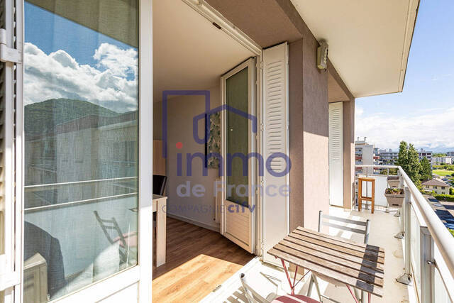 Vente Appartement 4 pièces 72 m² Saint-Martin-d'Hères 38400