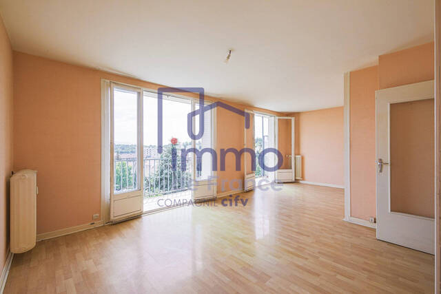 Vente Appartement 4 pièces 71 m² Voiron 38500