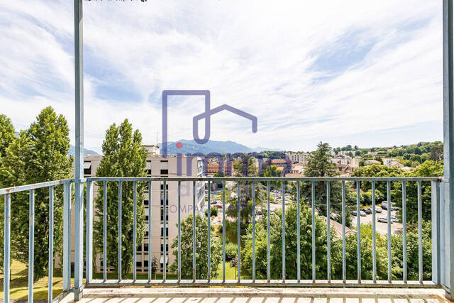 Vente Appartement 4 pièces 71 m² Voiron 38500