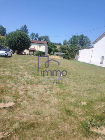 Sale Land constructible 1000 m² Sainte-Anne-sur-Gervonde 38440